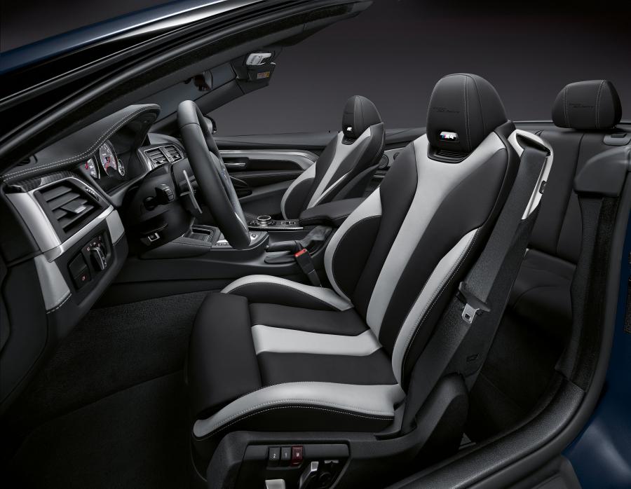 Интерьер BMW M4 Convertible 30 Jahre Edition (F83) 2018 года  (WW) (фото 3 из 14)